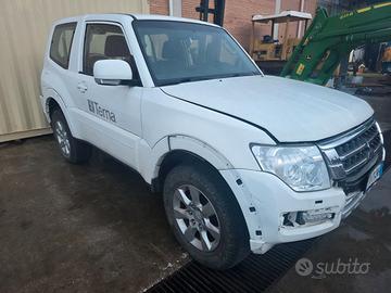 Pajero V80