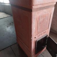 stufa a legna refrattaria