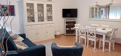 In paese a pochi minuti dal centro e dal mare