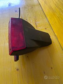 Moto Guzzi faro posteriore