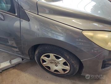 Parafango destro PEUGEOT 308 del 2010