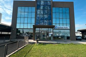 Grande ufficio fronte pontebbana villorba