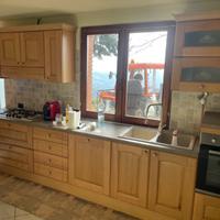 Cucina in legno massello