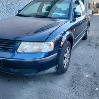 VW PASSAT 1997 BERLINA - 211.25 - RICAMBI USATI