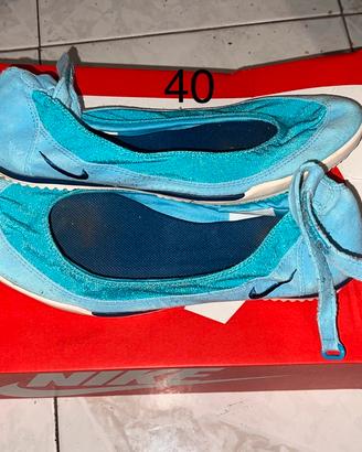 Scarpe basse Nike color azzurro taglia 40