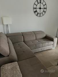 Divano letto con pouf contenitore
