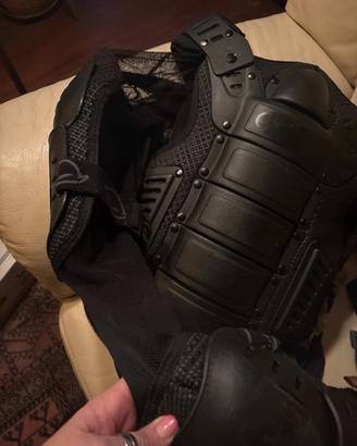 Protezione e ginocchiera