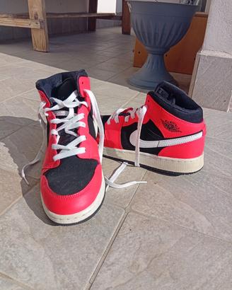 Scarpe sportive da donna 