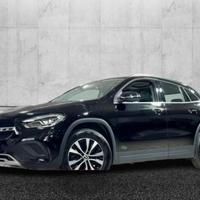 MERCEDES-BENZ GLA 200 d Automatic Business