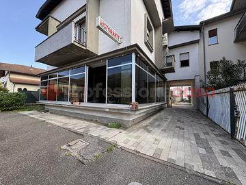Stabile/Palazzo Barga [UM228CVVCG]