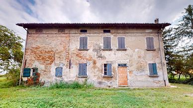 Rustico in zona comoda e vicina alla città