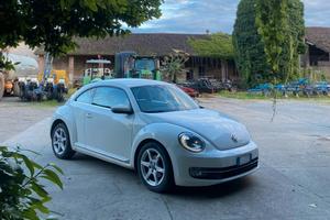 VW Maggiolino 1.6 TDI 105 CV - OK NEOPATENTATI