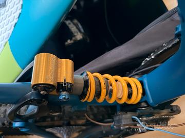 Ohlins TTX22M ammortizzatore mtb