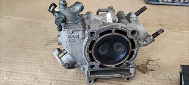 Testata yamaha majesty 125 150 collettore