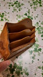 Portalettere in legno d'epoca