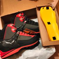 scarponi da trekking 