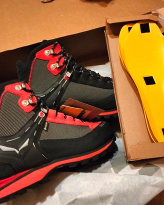 scarponi da trekking 