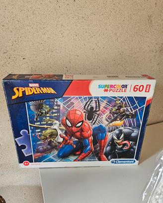 puzzle spiderman 60 pezzi 6+