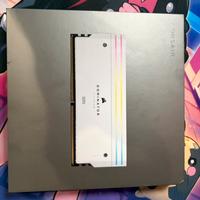 Corsair dominator titanium  white ddr5 7200 MT/s