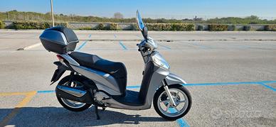 sh 300 del 2011  grigio