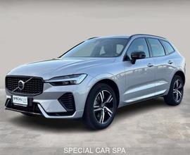 Volvo XC60 2.0 B4 R-Design auto