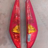 fanali posteriori punto 