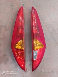 fanali posteriori punto 