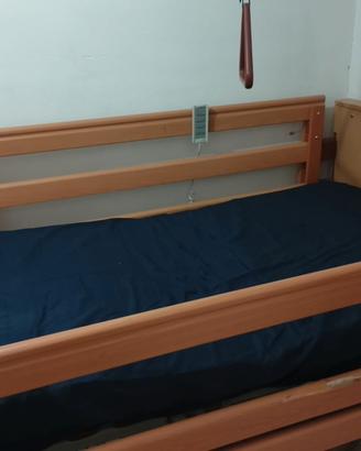 Letto ortopedico elettrico da degenza