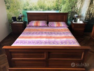 Letto matrimoniale con rete ortopedica  e comodini