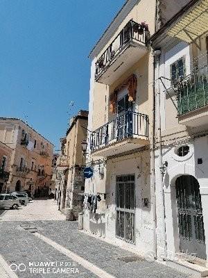 Centro storico, 3 vani ristrutturato