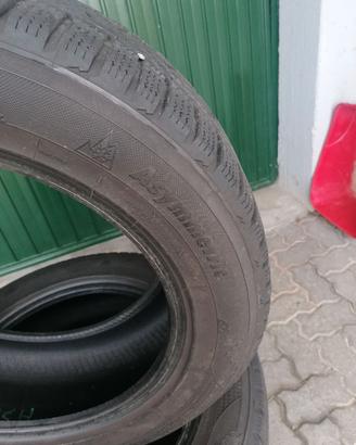 4 Pneumatici invernali KUMHO 215 60 17 