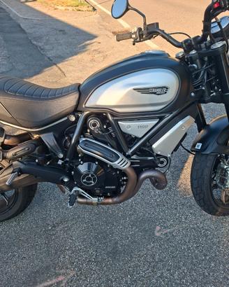 Ducati Scrambler 1100 Dark Pro