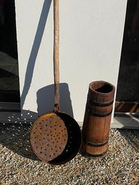 Padella per caldarroste e accessorio in legno