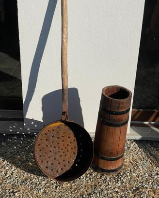 Padella per caldarroste e accessorio in legno
