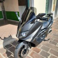 Yamaha T Max - 2004