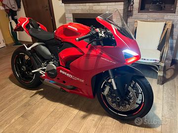 Ducati Panigale V2