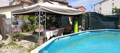 Casa indipendente di 165 m² con 5 locali a Prato