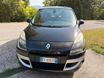 Renault scenic 1.5 diesel