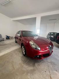 Alfa Romeo Giulietta 2.0 JTDm-2 140 CV Distinctive