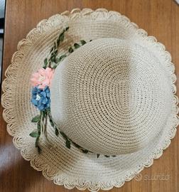 Cappello in  paglia  da donna