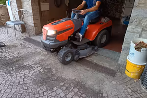 Rasaerba Husqvarna CTH192