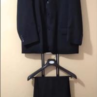 vestito nero da uomo