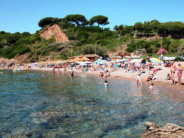 Bel trilocale a 200 mt dalla spiaggia di Reale