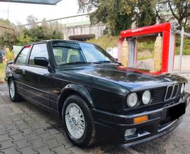 BMW 320 is