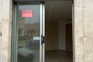 Locale commerciale - OSTUNI (Br) - zona centrale