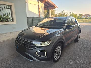 VW T-Roc Edition Plus 2024 - 50.000 km - Perfetta