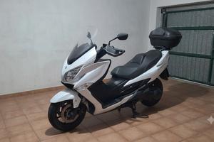 Suzuki Burgman 400 del 2017