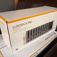 Mixer Behringer Eurorack Pro RX1202FX