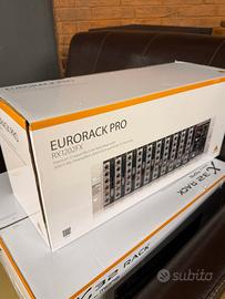 Mixer Behringer Eurorack Pro RX1202FX