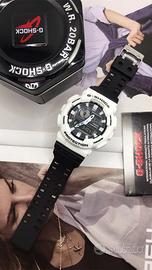 Orologio Casio G-SHOCK bianco e nero